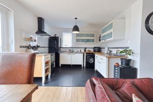 Photo 28- click for photo gallery